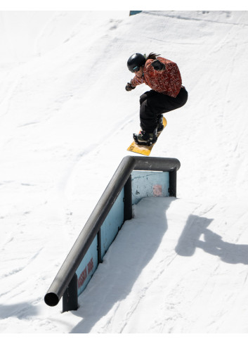 Deska snowboardowa Gnu Gloss 2026